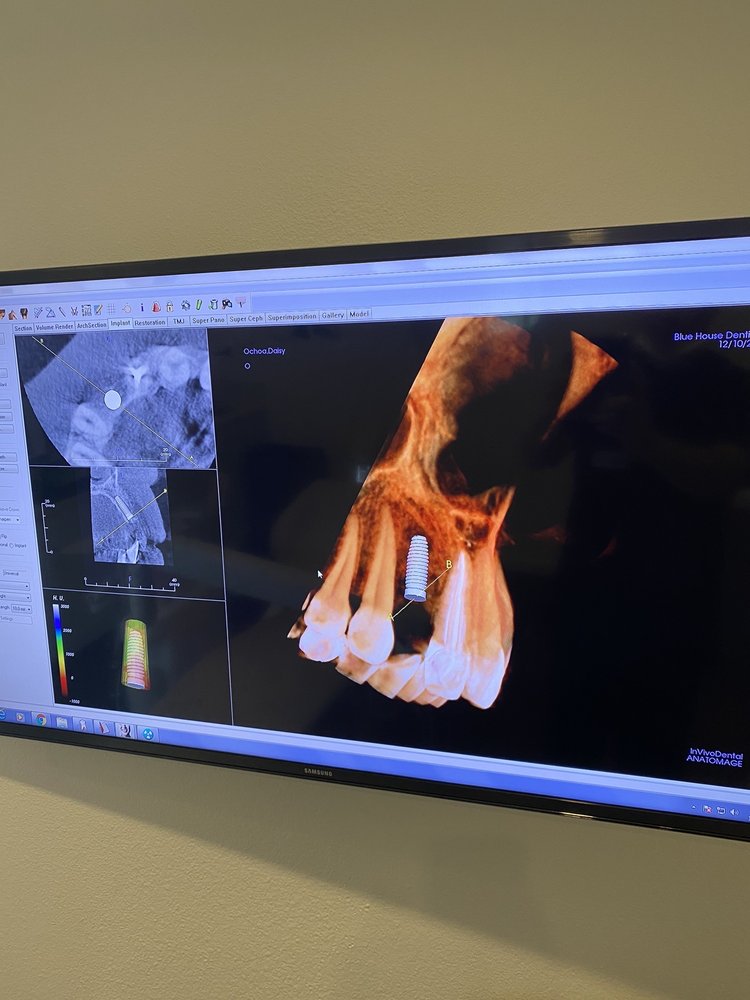 image of business Del Sol Dental