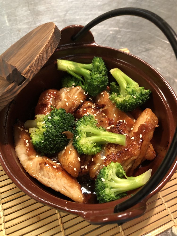 Panda Chinese Restaurant & Sushi Bar