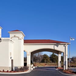 Holiday Inn Express Kernersville 12 Photos Hotels 1570 Nc Photo Of Holiday Inn Express Kernersville Nc United States