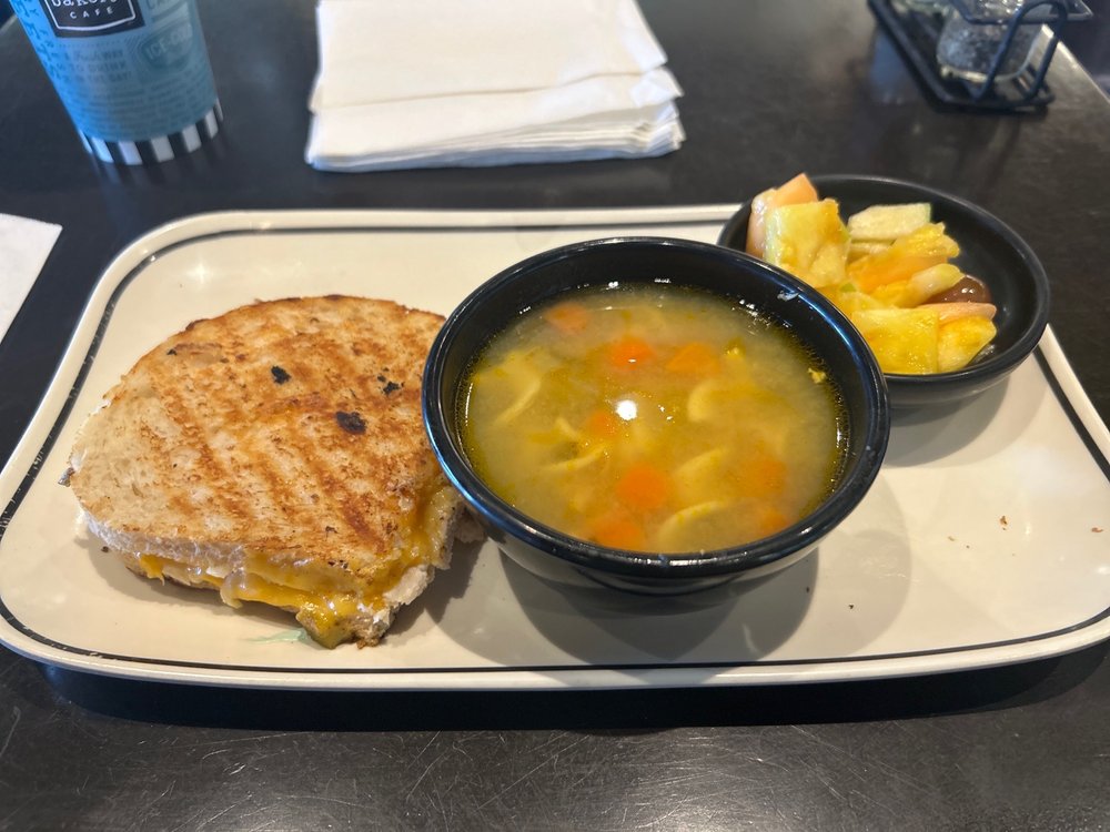 Corner Bakery Cafe
