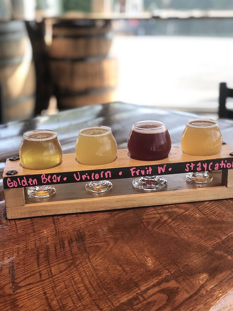 Saucony Creek Craft Brewery + Gastropub