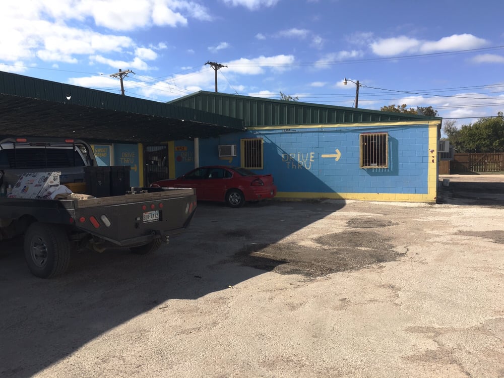 Hernandez Bakery