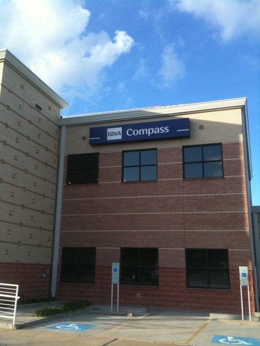 Compass Bank CLOSED Banks & Credit Unions 1801 Yale St, The