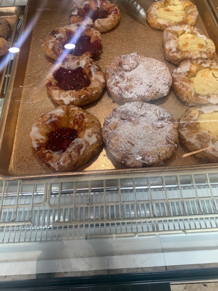 Cafe Des Croissants