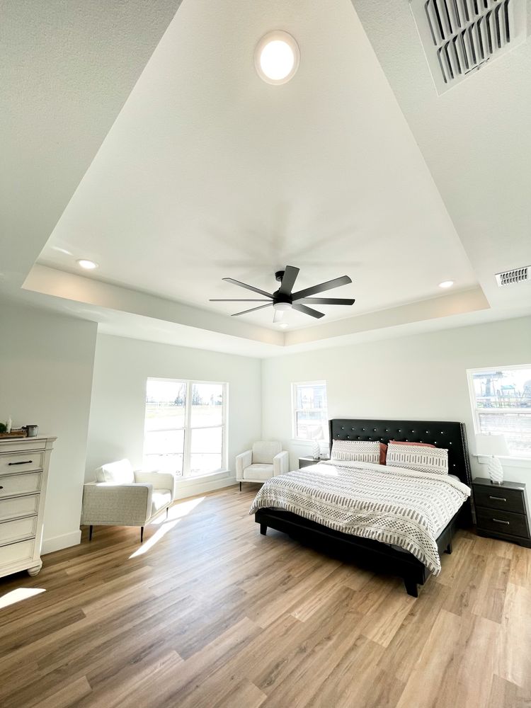 Topnotch Painting
