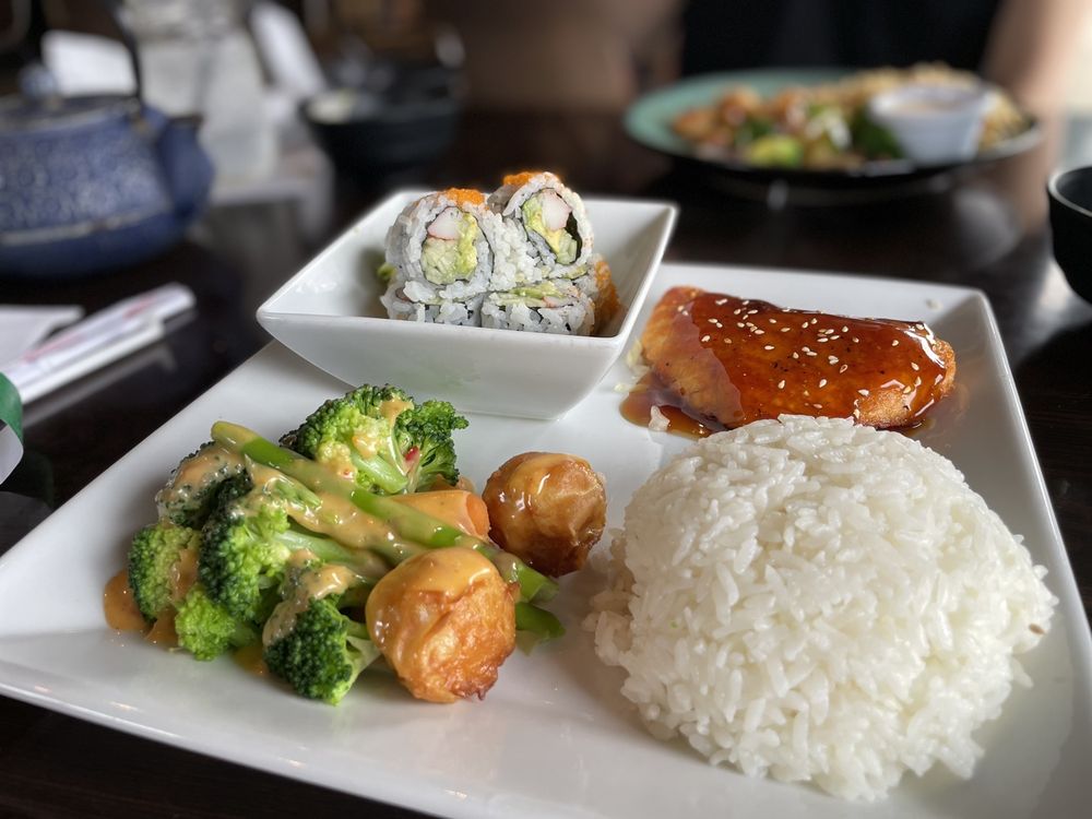 Oishiya Hibachi & Sushi