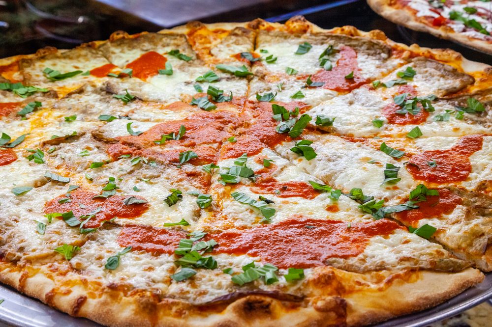 Full Moon Pizzeria Full Moon Pizzeria