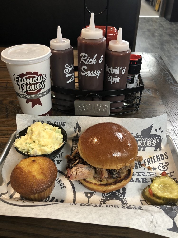 Famous Dave's