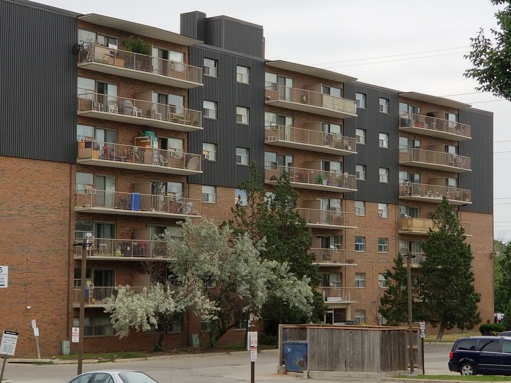 Mississauga Gardens Apartments