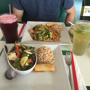 Vegetarian Restaurants Pasadena Ca Best Charm Vegan Closed 250 Photos 236 Reviews Thai 711 Fair My Restaurant