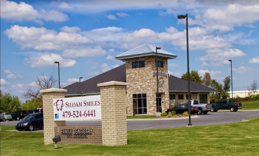 image of business Siloam Smiles Family Dentistry