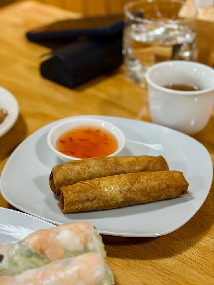 V & V Vietnamese Cuisine
