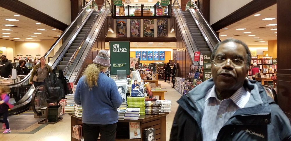 Barnes & Noble