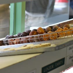 Peter Pan Donut & Pastry Shop - Brooklyn, NY, United States