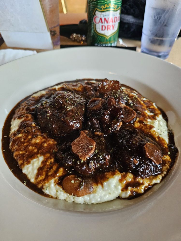 Sports One Bar & Lounge