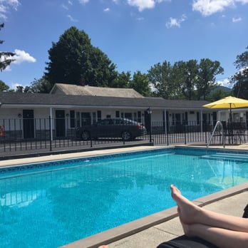 Knotty Pine Motel 12 Reviews Hotels 130 Northside Dr Photo Of Knotty Pine Motel Bennington Vt United States Swimming Pool At