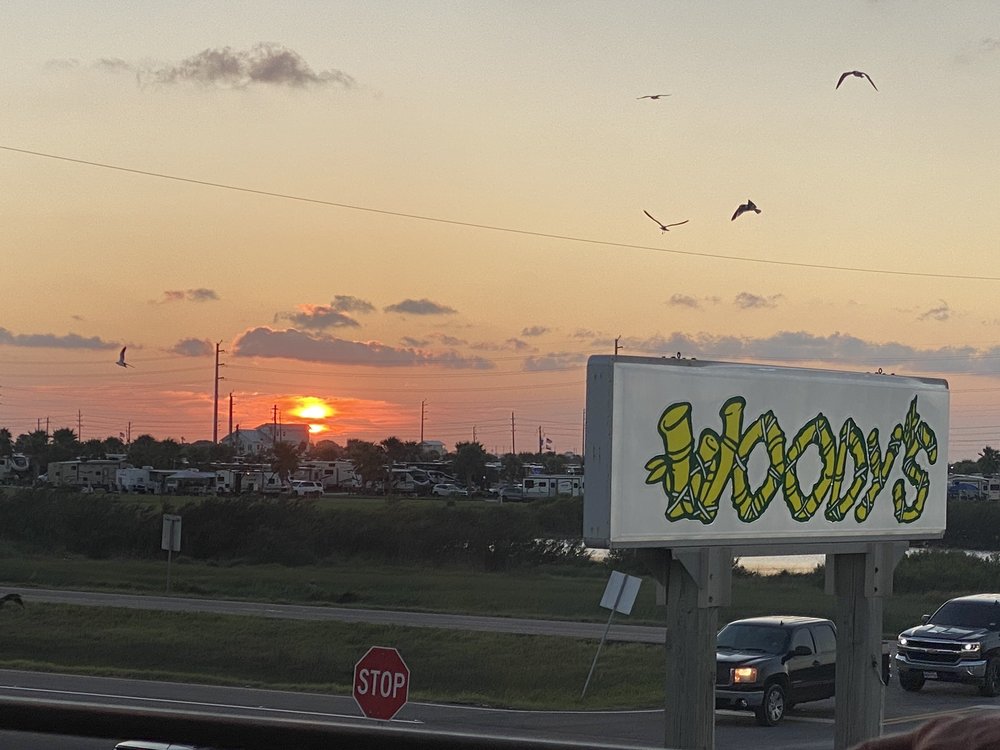 Woody's Bar
