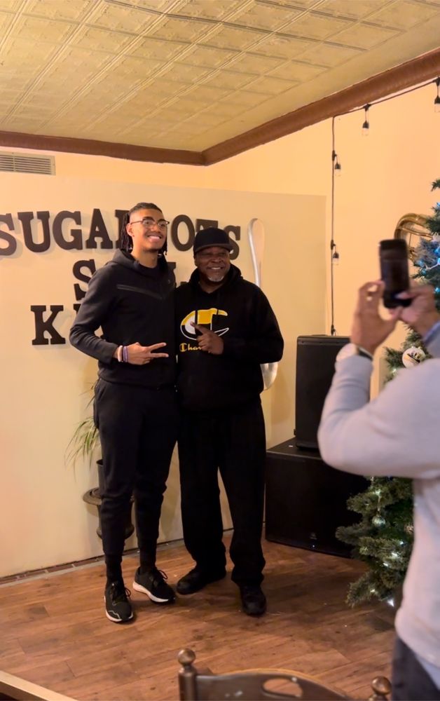 SUGA FOOTS SOUL KITCHEN