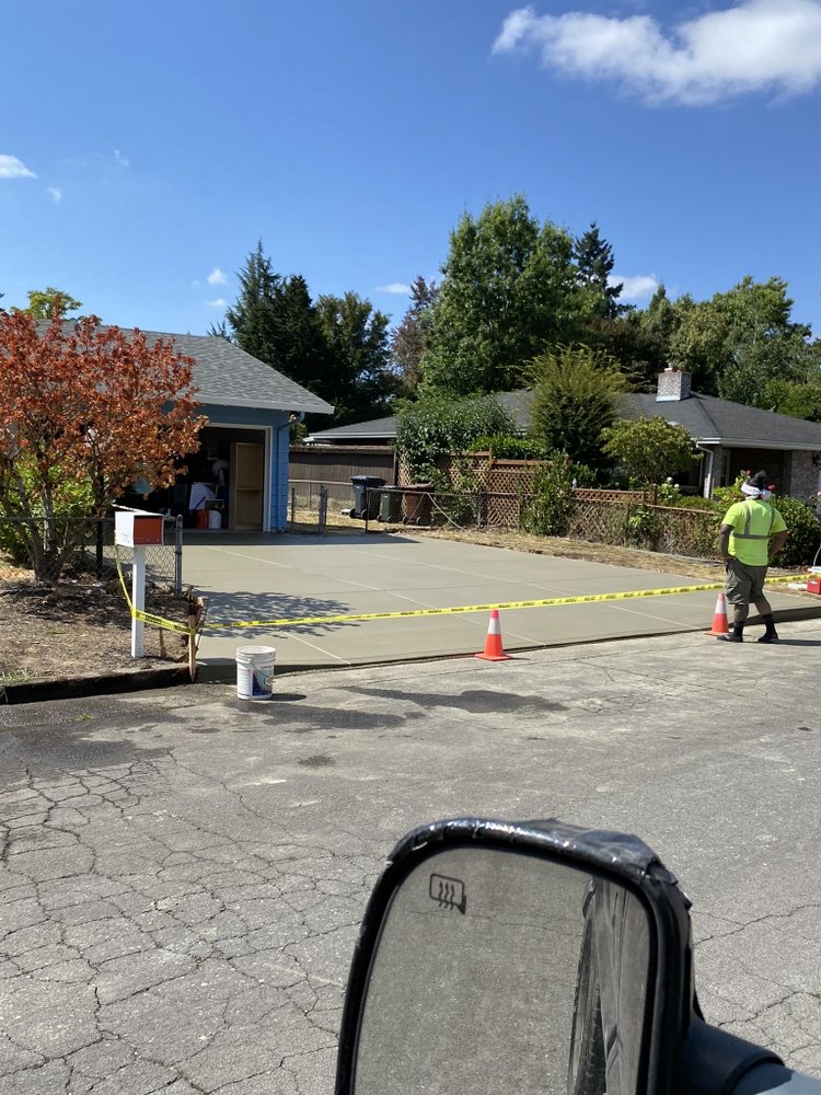 4-Belt Concrete & Masonry