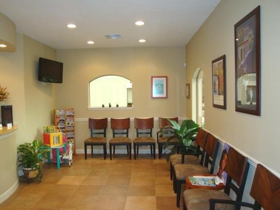 image of business Herminia D Rodriguez, DMD