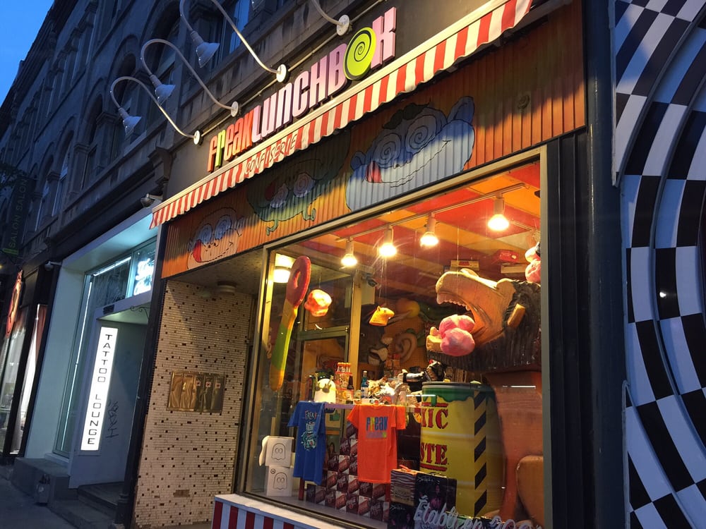 Freak Lunchbox CLOSED 67 Photos & 14 Reviews Candy Stores 3680