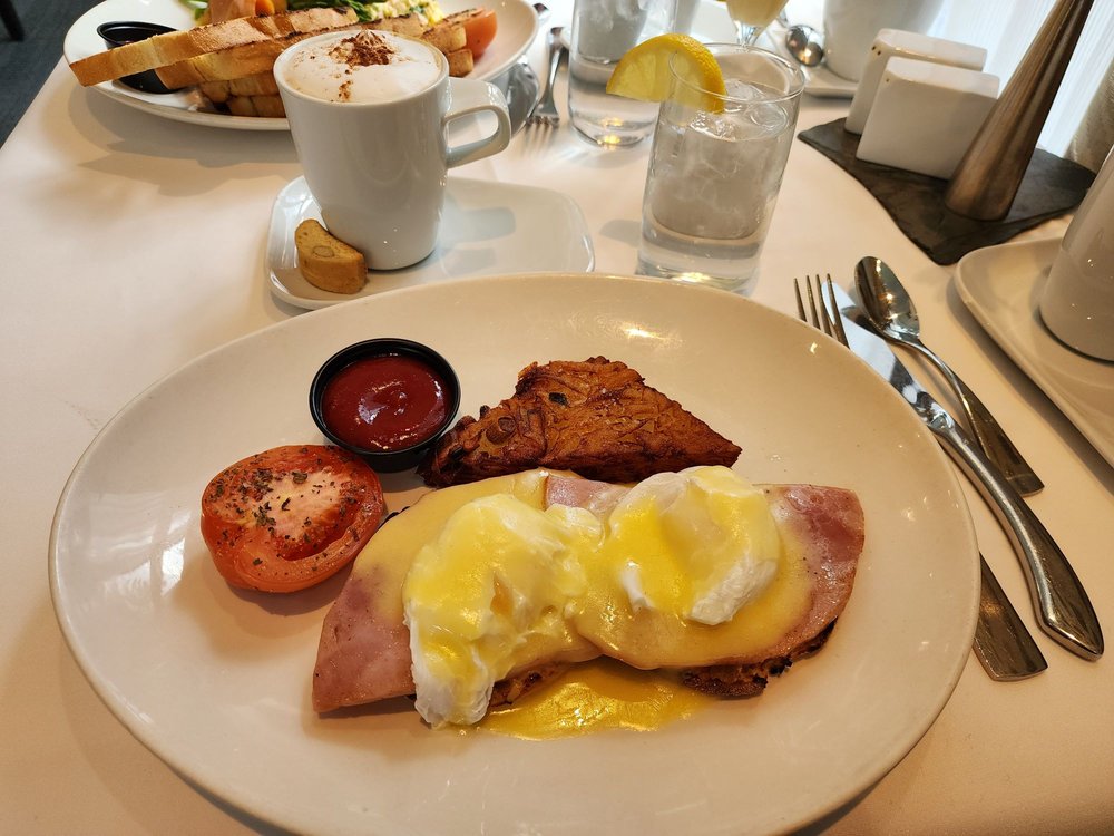 LIV Restaurant