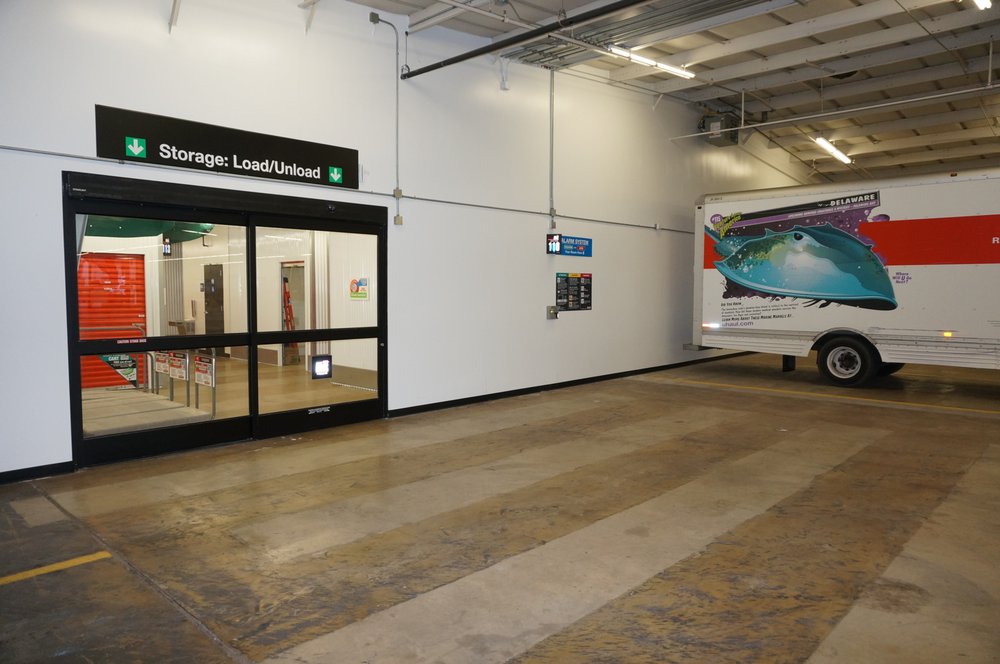 U-Haul Moving & Storage at State Line