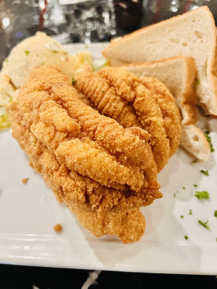 Barrow's Catfish - Downtown Nola