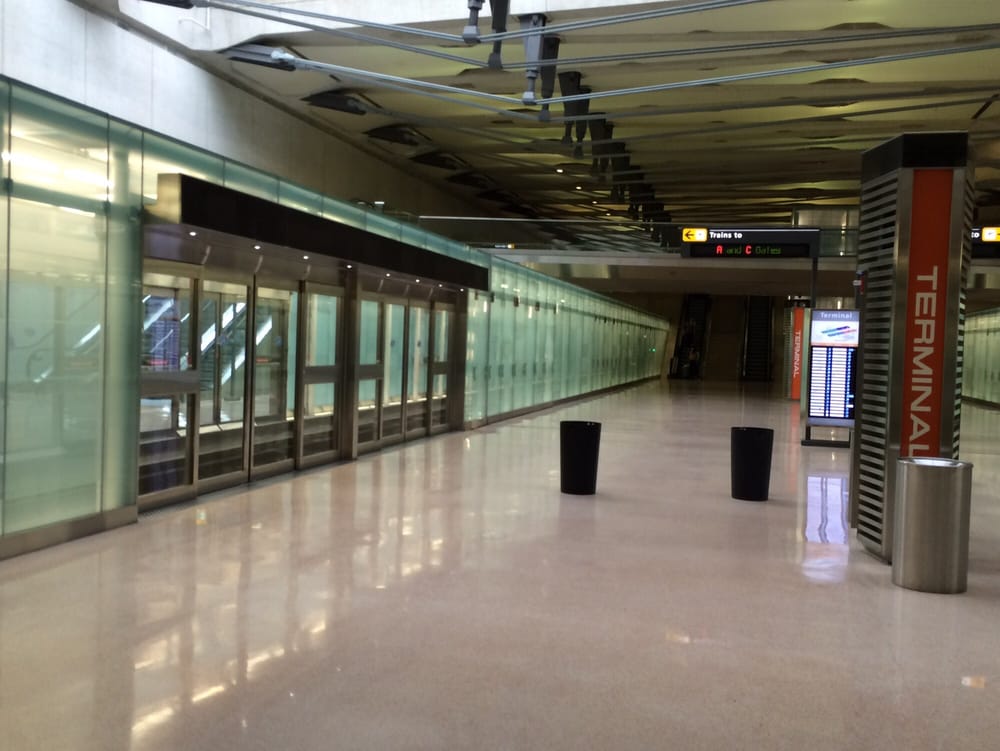 Dulles Airport AeroTrain