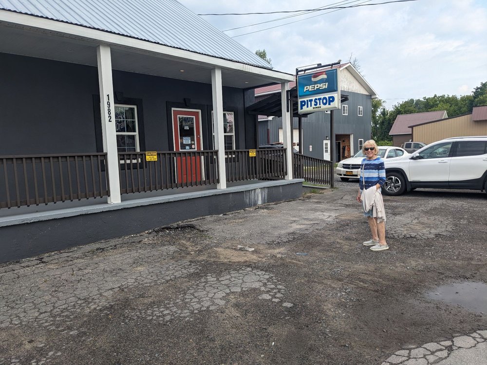 The Pit Stop Diner