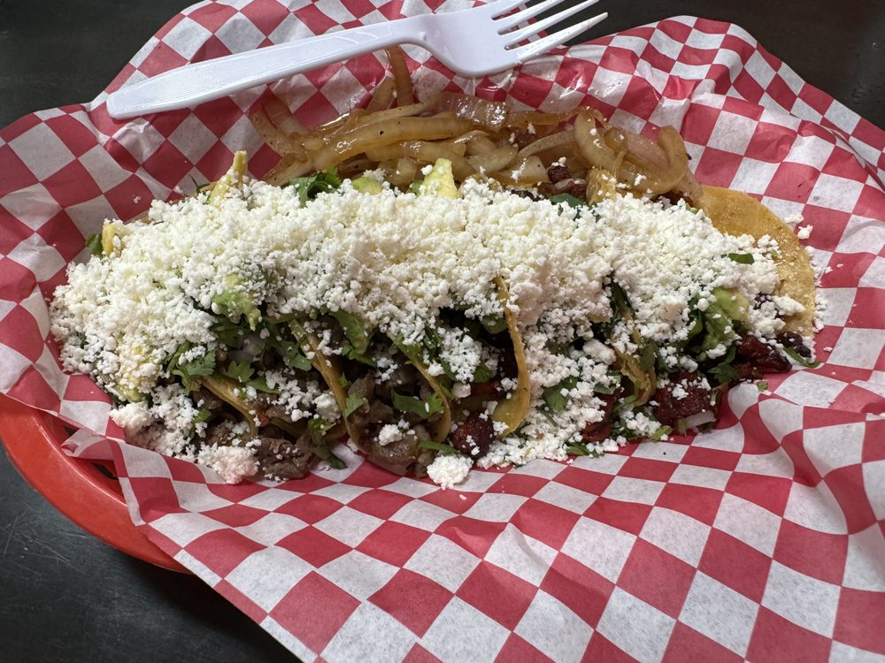 Los Tacos
