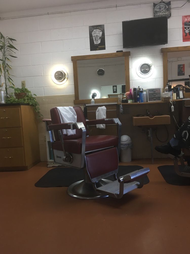 Plaza Barber Shop II Barbers 6004 Montana Ave, El Paso, TX Phone