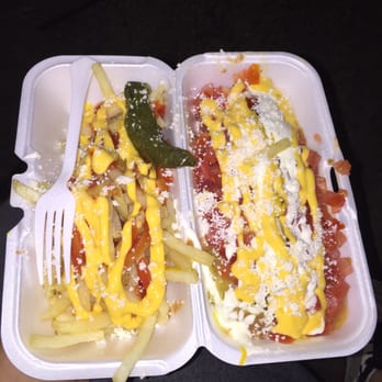 Hot Dogs Estilo Mexicali Hot Dogs Estilo Mexicali