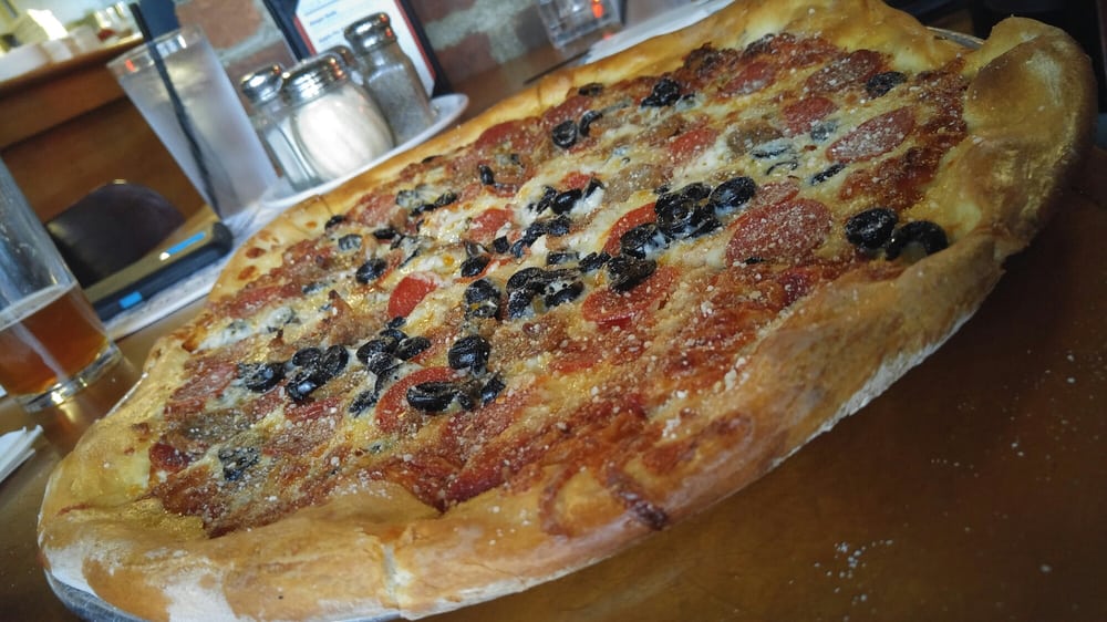 Pazzo’s 32 Photos & 143 Reviews Pizza 2307 Eastlake Ave E
