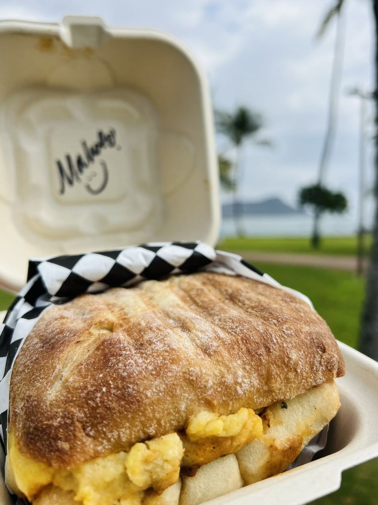 Blondies Vegan Cafe Hawaii