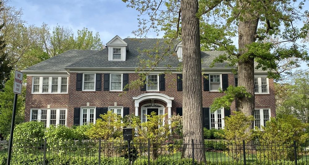 Home Alone House Gift Card Winnetka Il Giftly