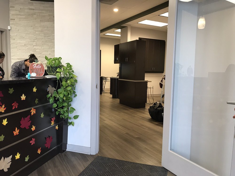 image of business Dental Starz Crest Hill