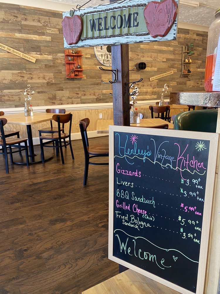 Henley's Vintage Kitchen