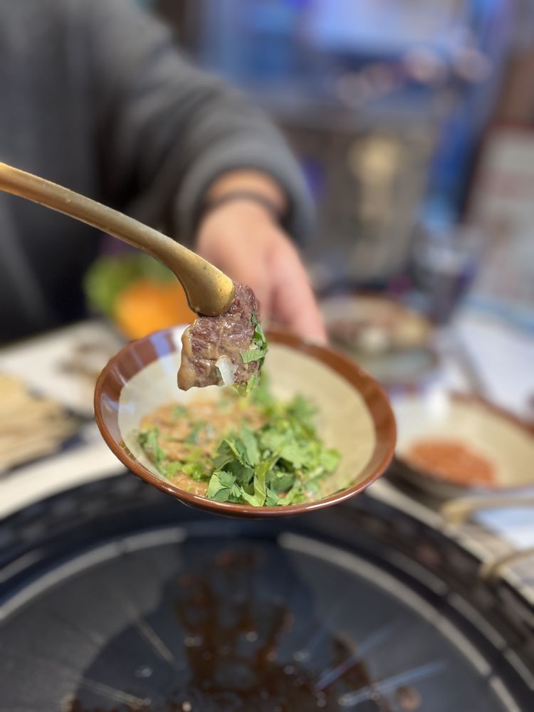 Hou Hot Pot