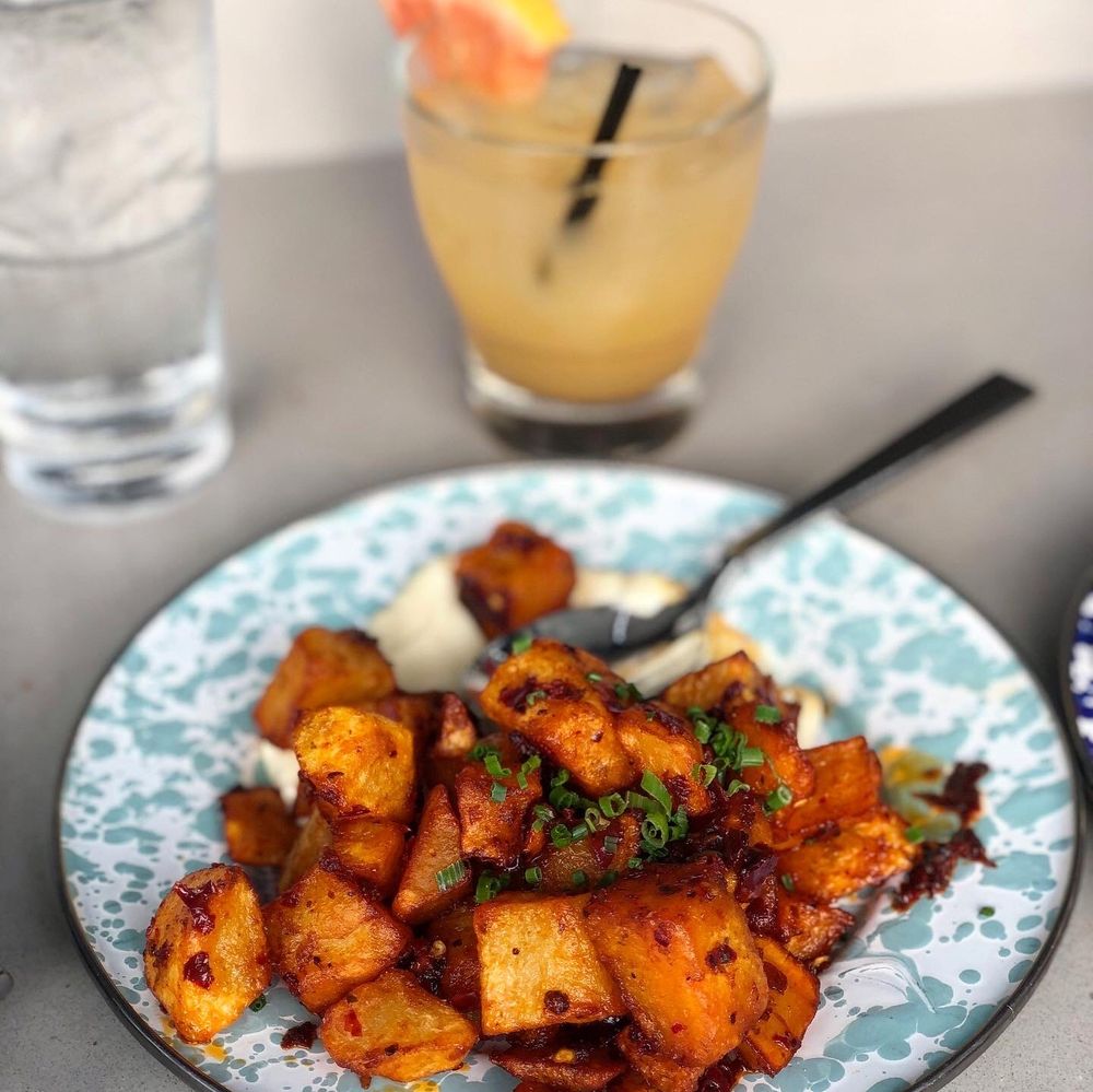 BARCA Pier & Wine Bar