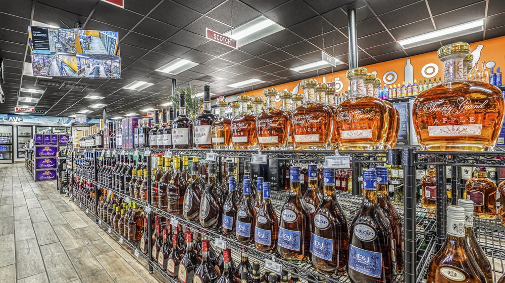 Zipps Liquor