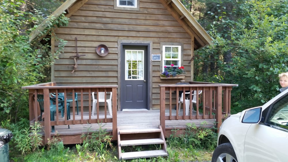image of business Salmon Creek Cabins