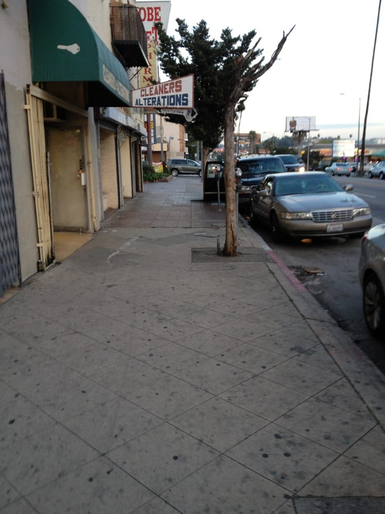 Hollywood Land Cleaners