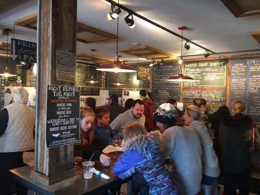 Worthy Kitchen 318 Photos 413 Reviews Seafood 442 E