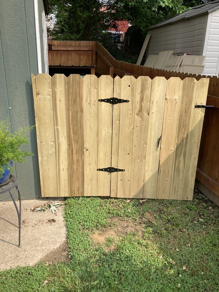 Standard Fence