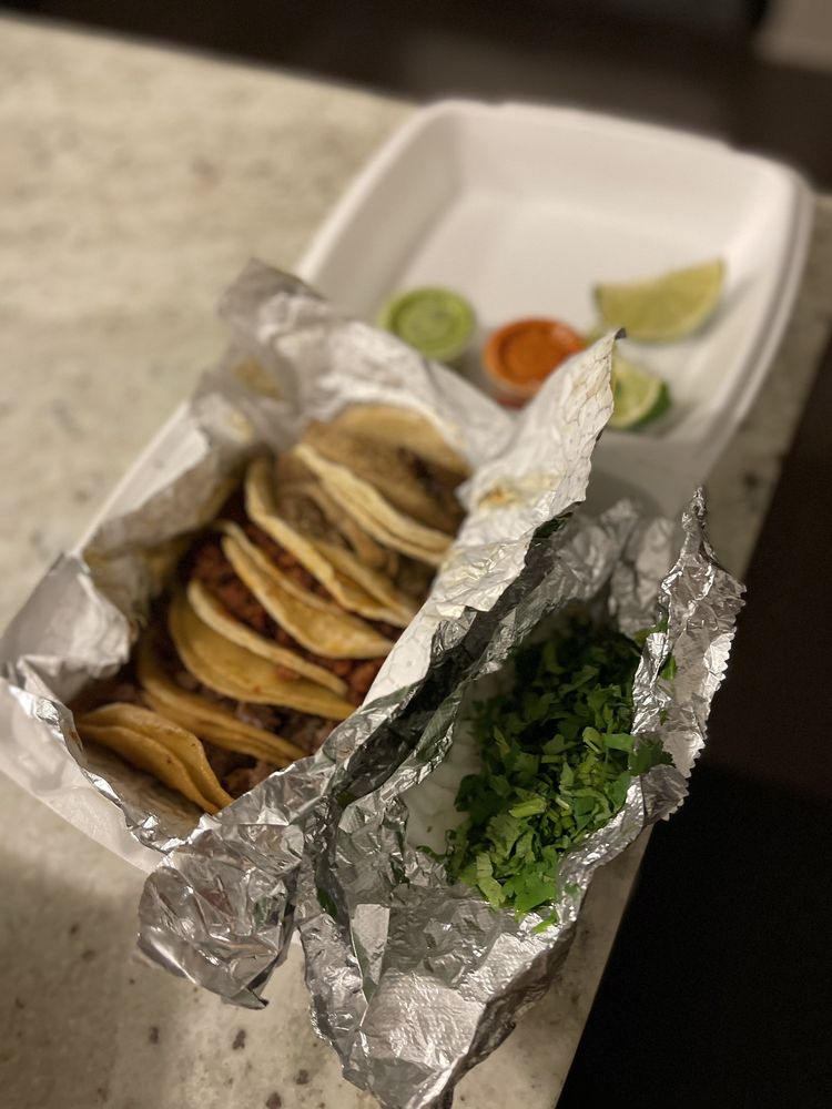 La Salsa Verde Taqueria