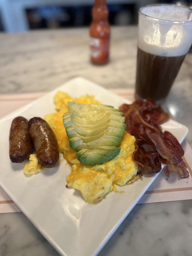 Brownstones Coffee - Sayville