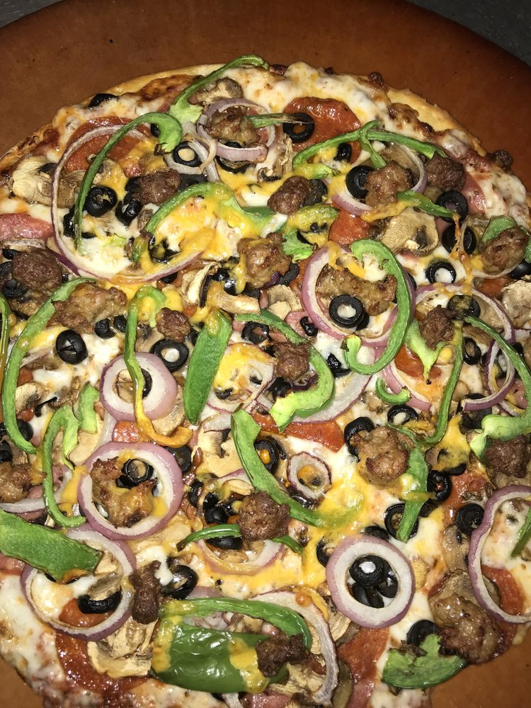 Steve S Pizza Woodland 45 Photos 85 Reviews 714 Main Steve S Pizza Woodland 45 Photos 85 Reviews 714 Main St Ca Restaurant Phone Number Yelp