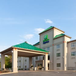 Holiday Inn Express Irwin 11 Photos 10 Reviews Hotels 8400 Photo Of Holiday Inn Express Irwin North Huntingdon Pa United States