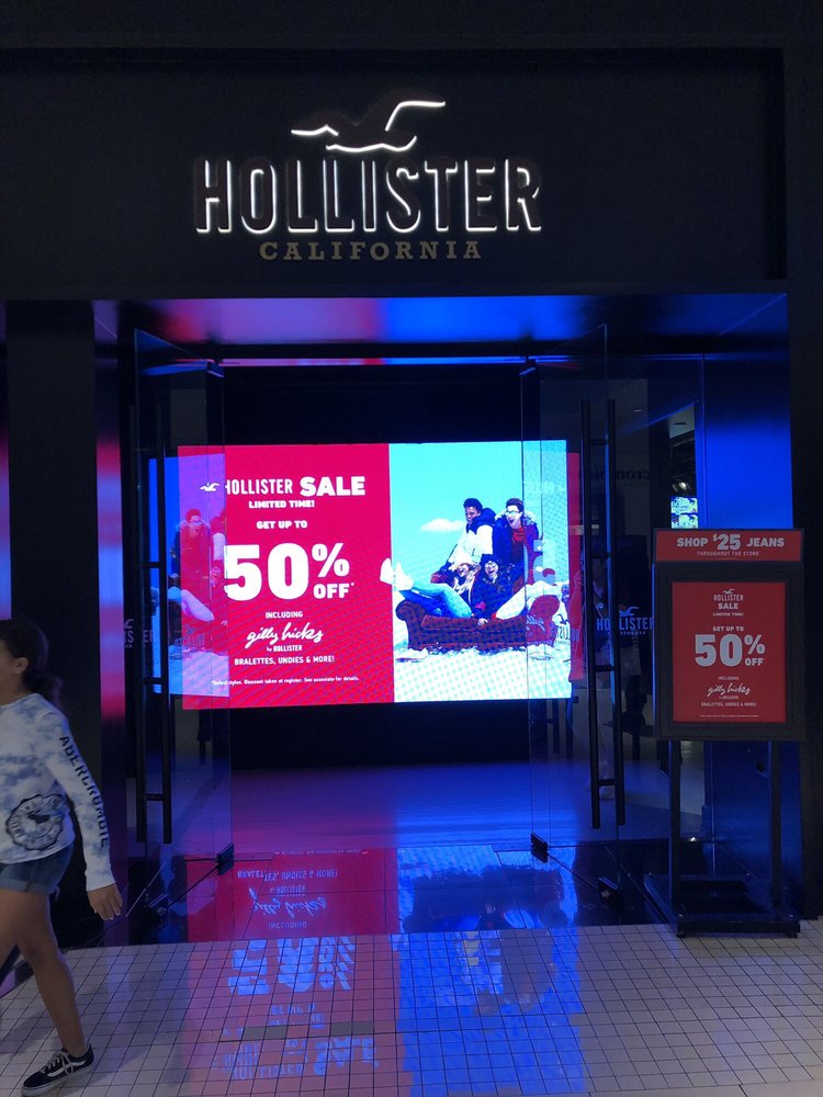 hollister miami